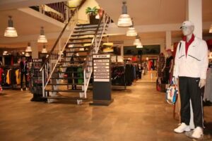 ADVENTURE STORE HELMOND (outdoorspecialist)