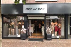 Anna van Dorp Ondermode