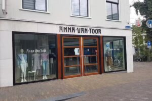 Anna van Toor – Leerdam