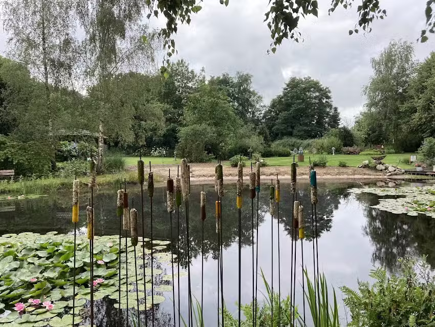 Beelden en Bloementuin Pluck elke dag