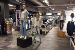 Big L Jeans Almere