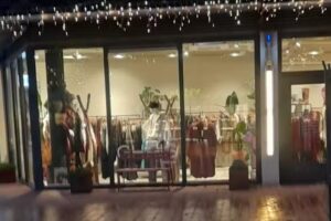 Bij Chris kledingboetiek