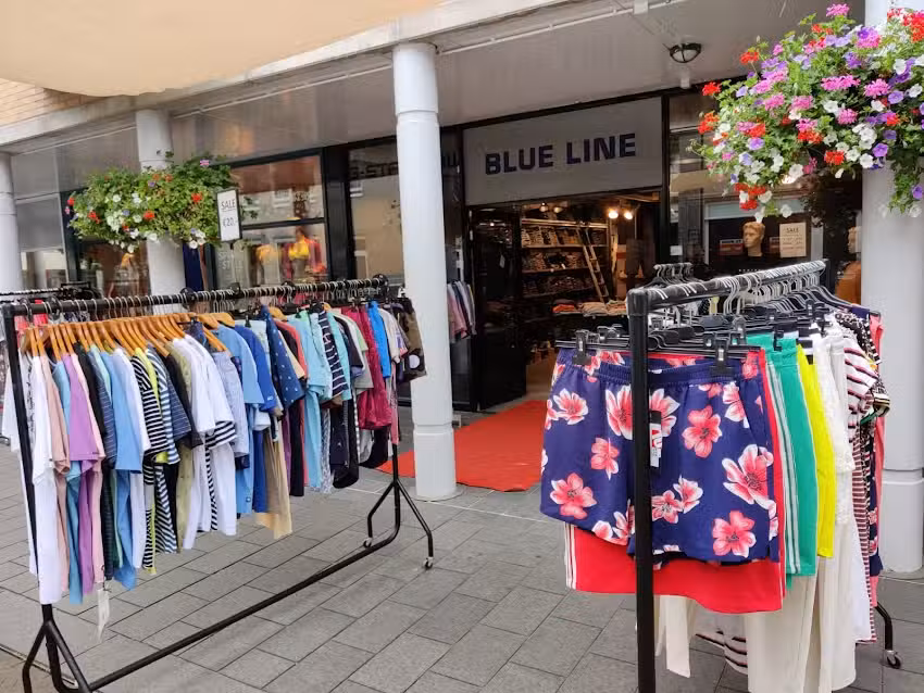 BLUE LINE women&rsquo;s, men&rsquo;s & jeanswear