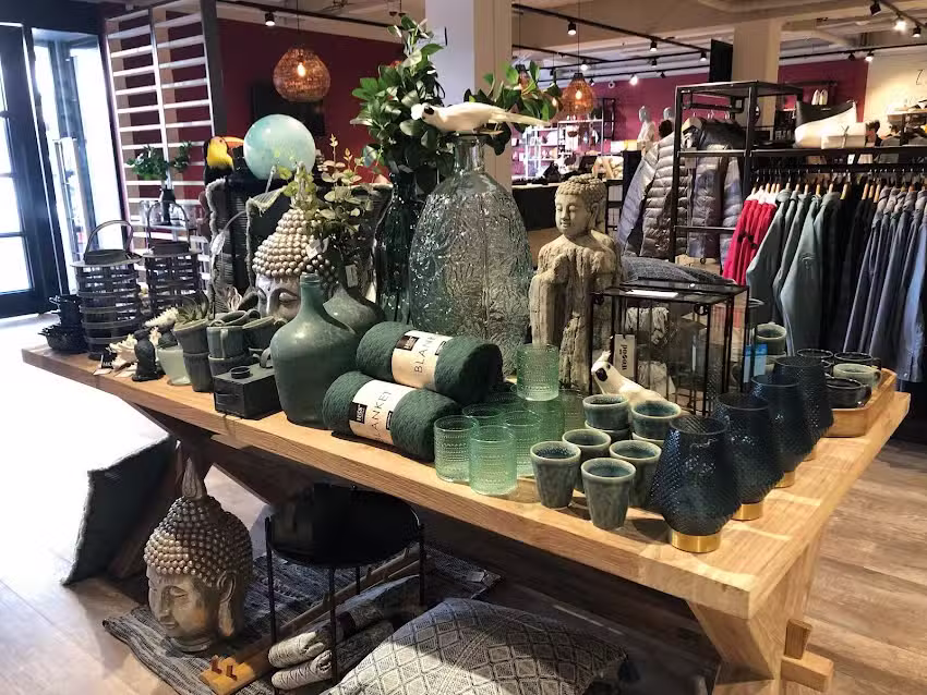 Bomont Hellevoetsluis