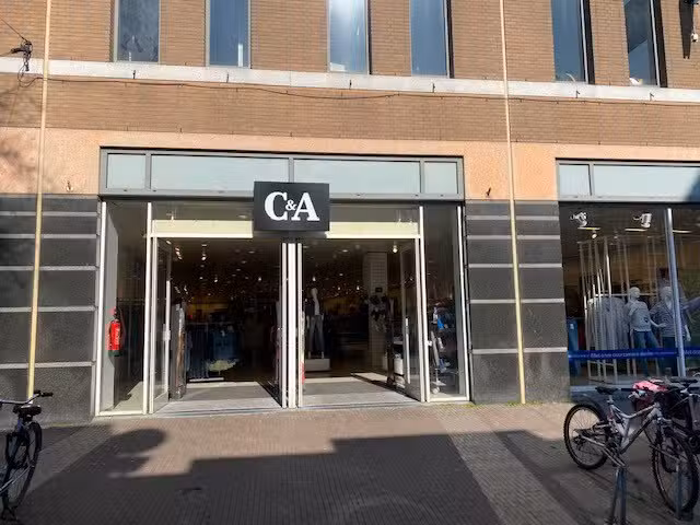 C&A