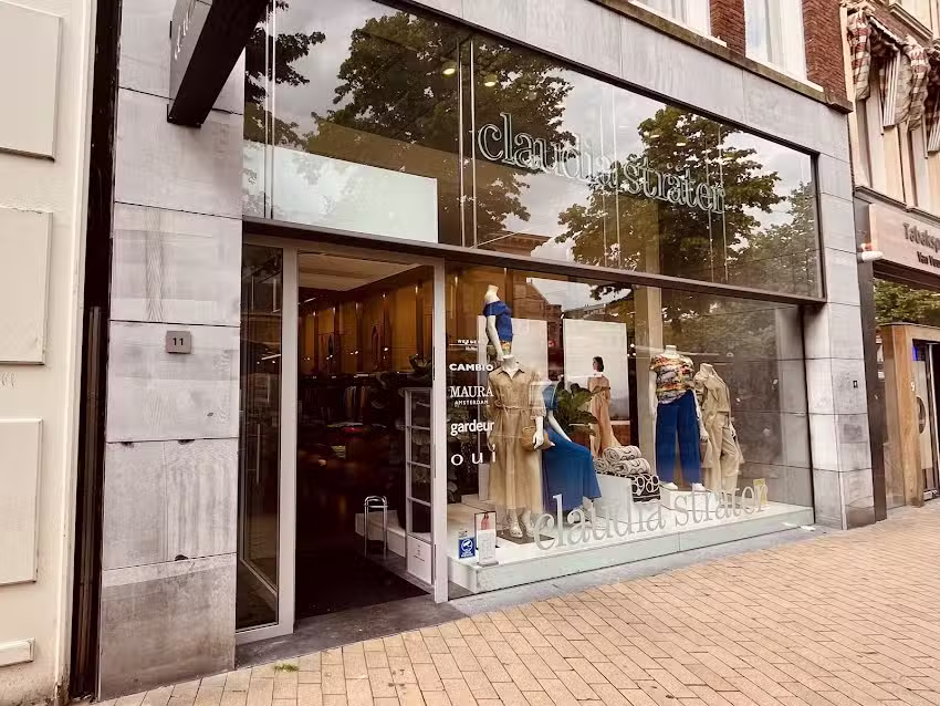 Claudia Str&auml;ter &ndash; Groningen