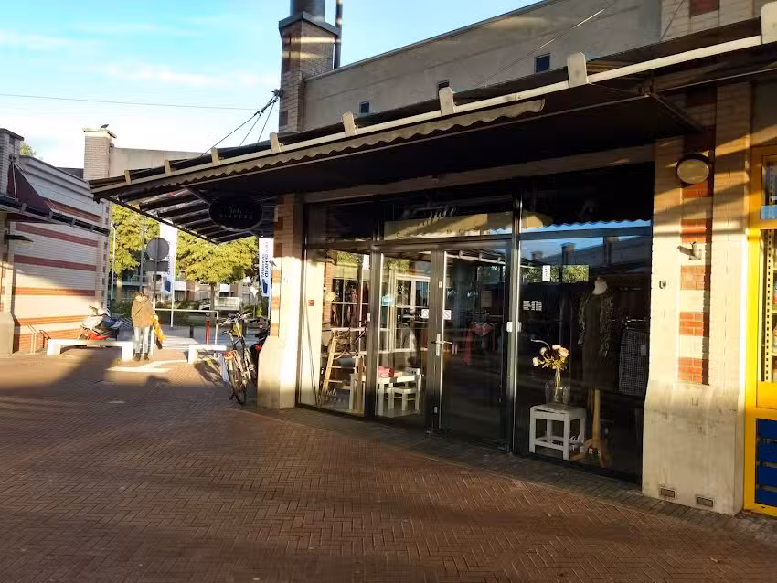 College Outlet Store