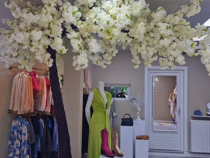 D&R Boutique Nederland