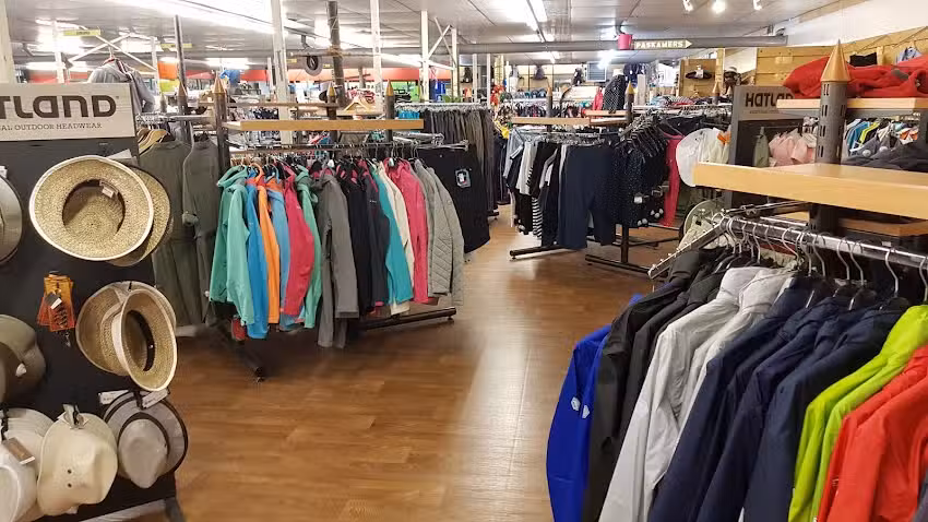 DE JONG Kampeer & Recreatie