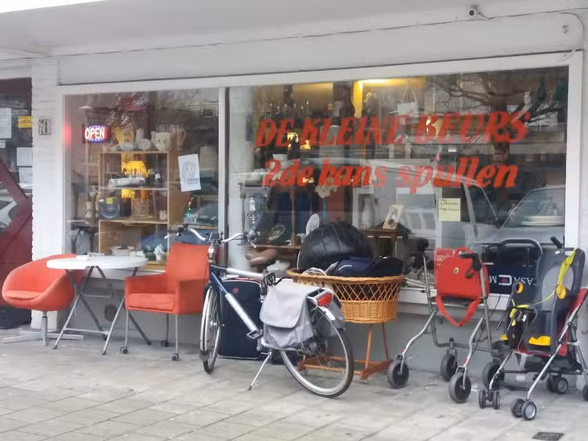 De Kleine Beurs (DHL Servicepoint)