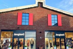 Desigual Sugar Factory Outlet