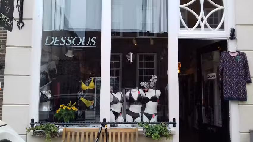 Dessous