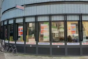 Die Grenze Emmen Baander