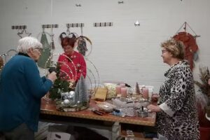 Dresshion womenswear