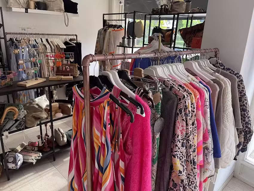 Du&eacute;nde Kapsalon & Boutique