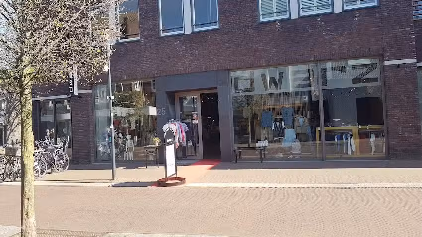 Dwarz Fashion Deurne
