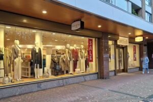 Evelien en Vera Woman