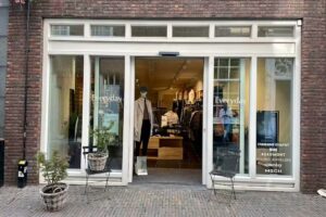 Everyday by Schr&auml;der