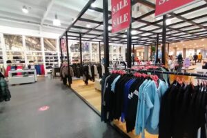 Family Store Schoorl B.V.