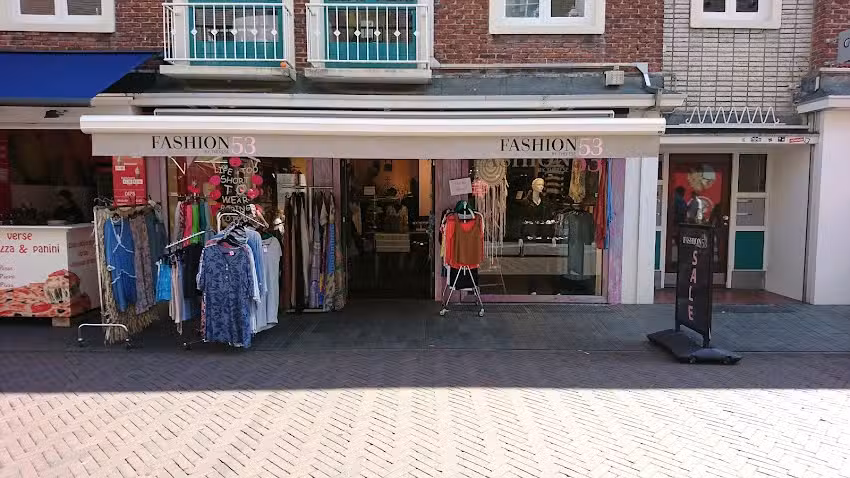 Fashion 53 by Therese