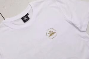 Feel The World Clothing