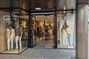 G-level &ndash; Lisse dames- en herenmode