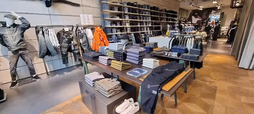 G-Star RAW Store