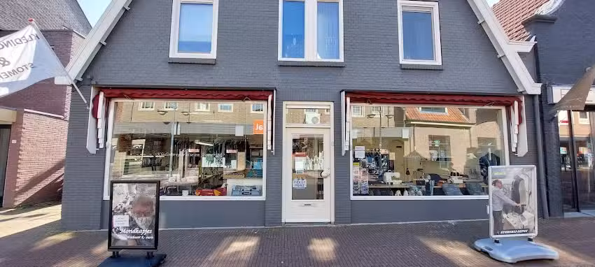 Geke Kledingreparatie en Stomerij