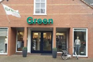 Green Men&rsquo;s Wear