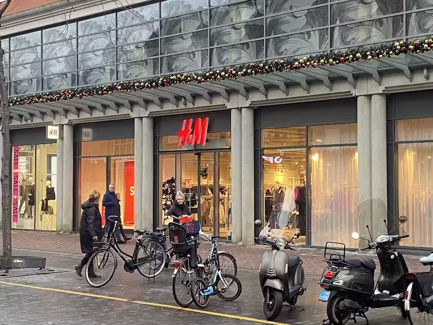 H&M