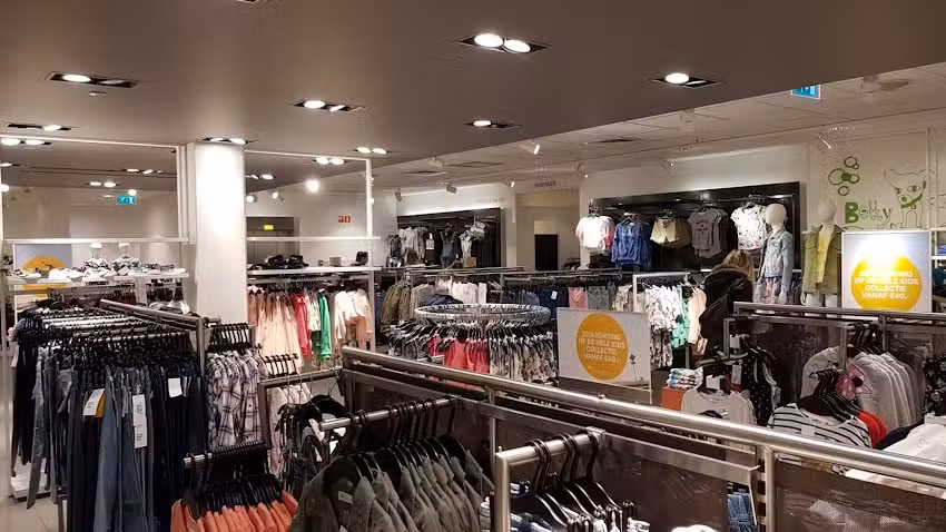 H&M