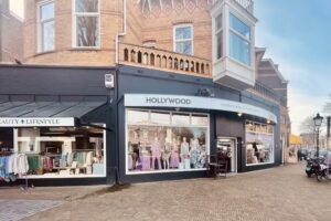 Hollywood Fashion, Beauty & Lifestyle