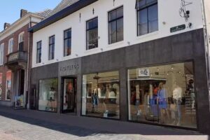 Hotlegs Fashion & Lifestyle