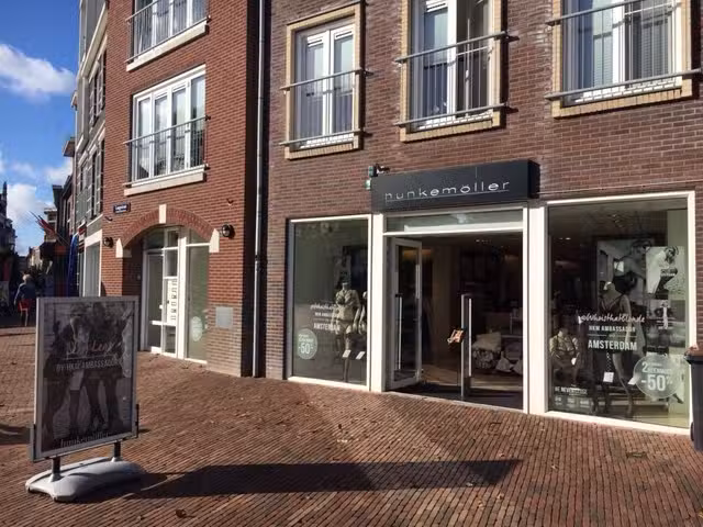 Hunkem&ouml;ller