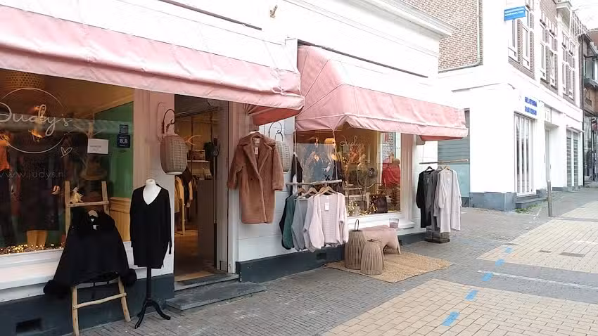 Judy&rsquo;s Home Decorations