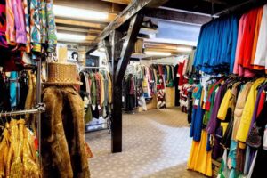 Kalf Kostuums & mascottepakken.com