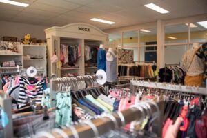 Kledingbank Zwijndrechtse Waard