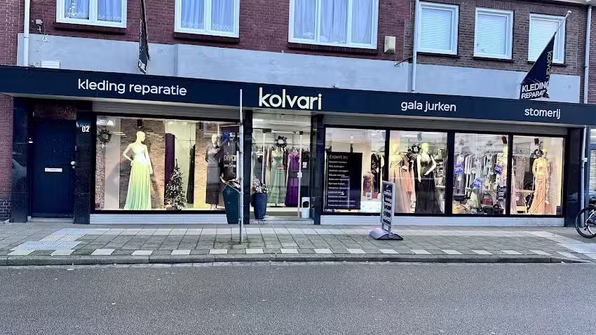 Kolvari dresses / naaiatelier Korvel