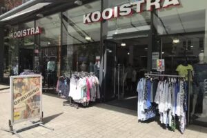 Kooistra&rsquo;s Kledinghuis Emmen B.V.