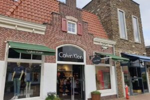 Lacoste Outlet Bataviastad