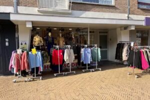 LAVI Fashion Boutique