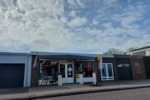 Lef Fashion, Julianadorp