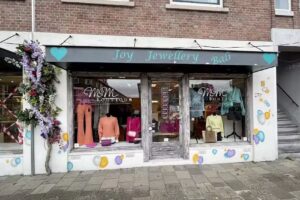 M & M Boutique Fashion And More