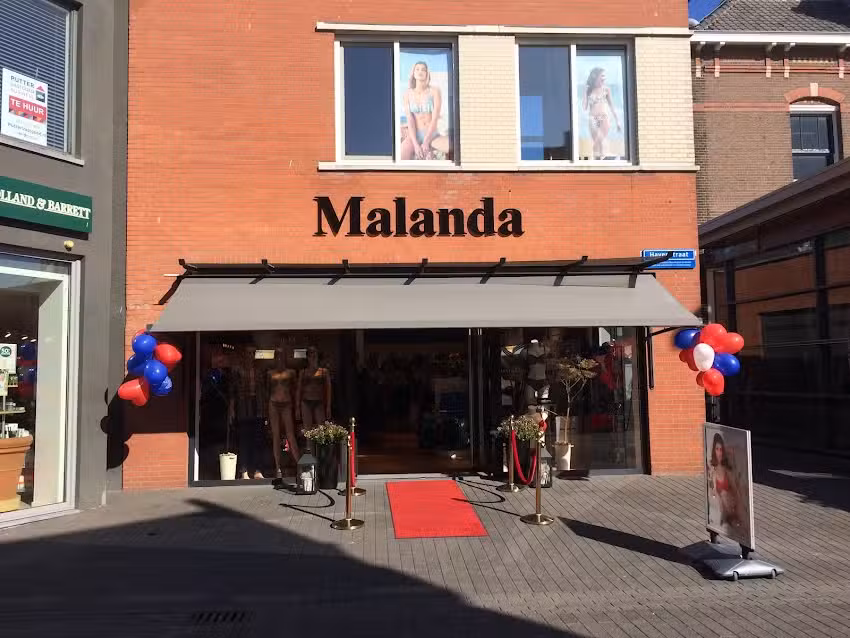 Malanda Lingerie