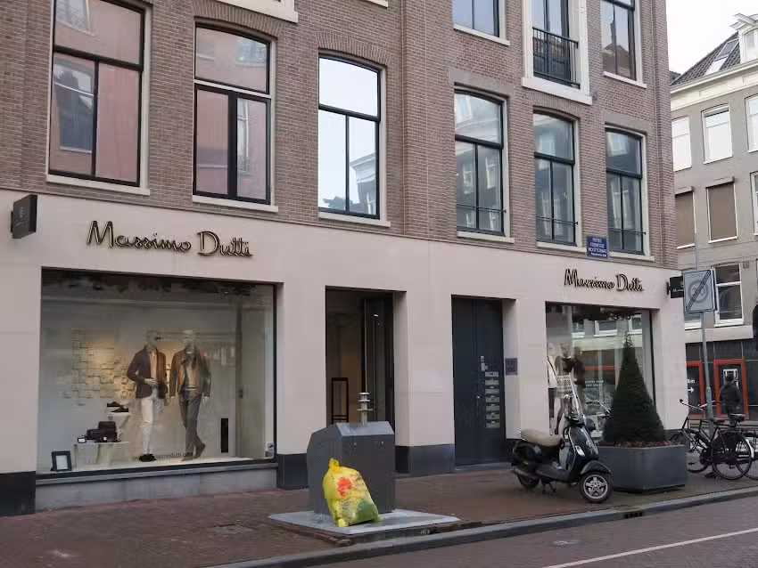 Massimo Dutti