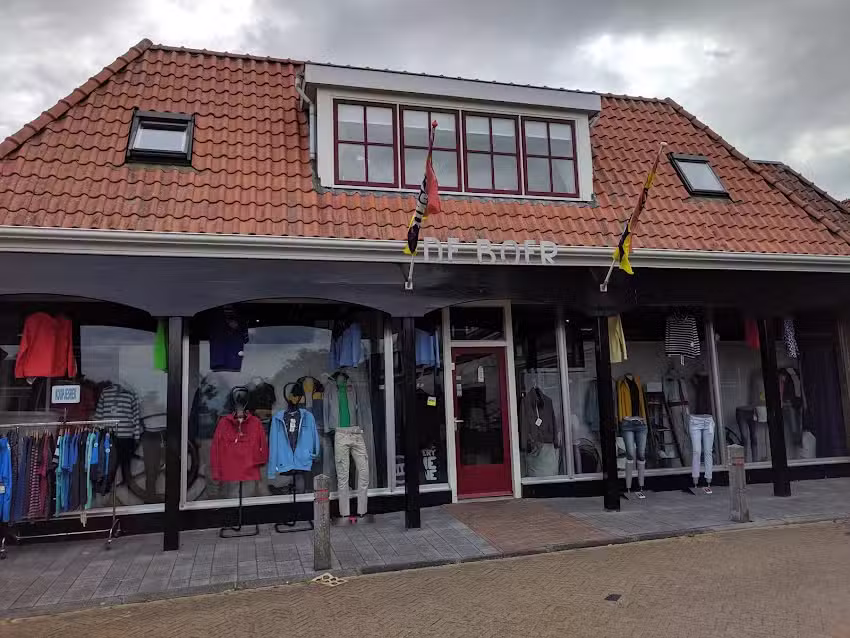 Max de Boer Textiel & Watersportartikelen