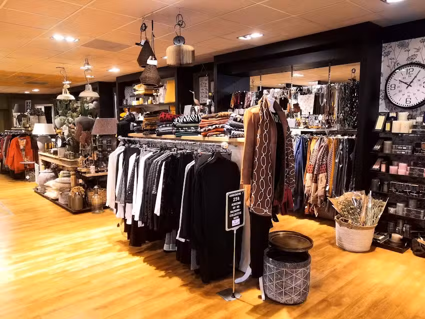 Noord 7 Dameskleding en woonaccesoires.