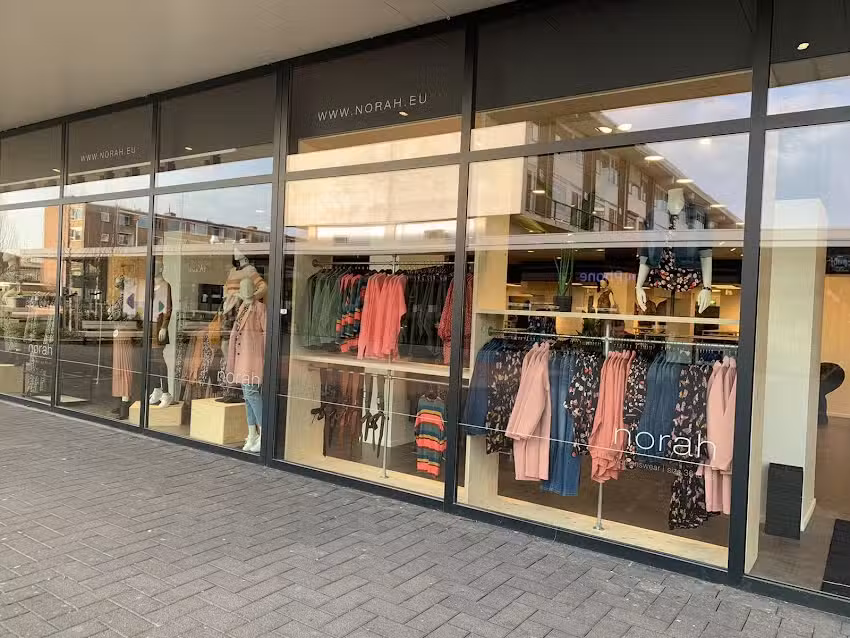 Norah Arnhem Presikhaaf👗