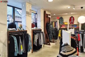 One-Way Jeans & Fashion