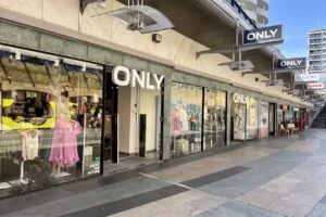 ONLY Rotterdam &ndash; Beurstraverse